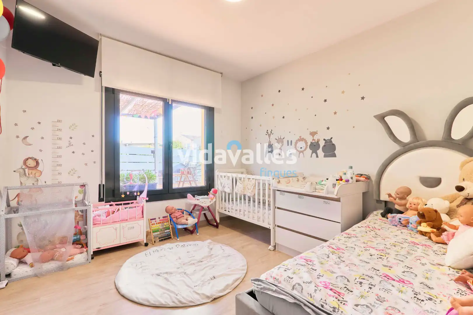 Habitación de Casa o chalet en venta en Llinars del Vallès con Aire acondicionado, Calefacción y Jardín privado