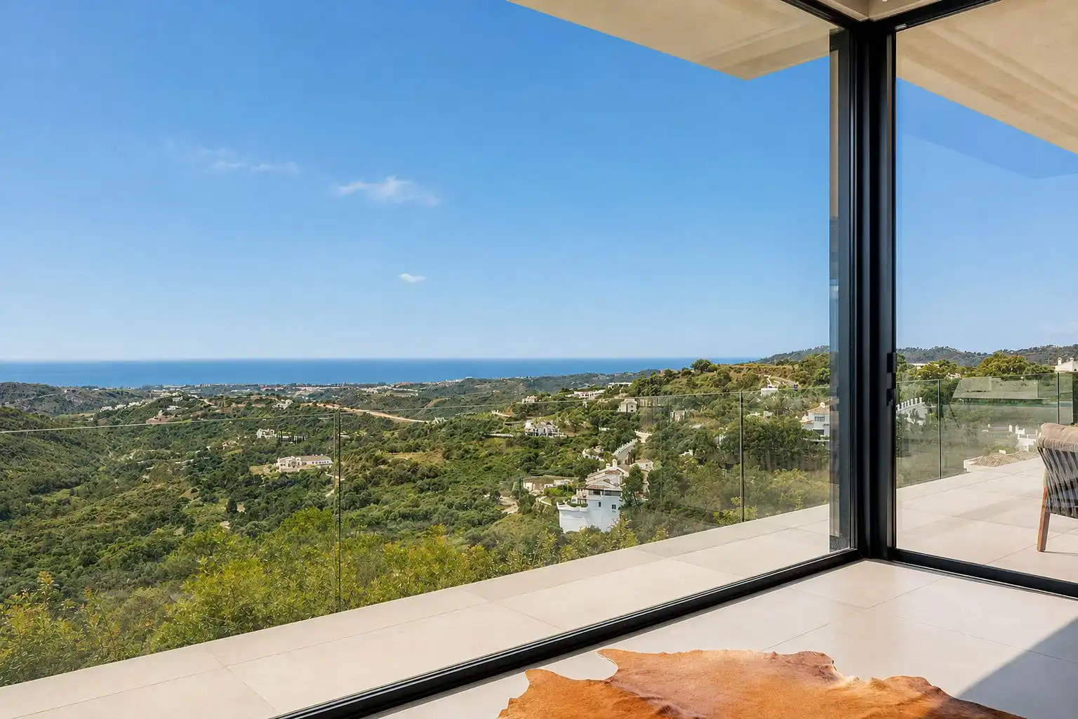 Terrassa de Casa o xalet en venda en Benahavís amb Calefacció, Jardí privat i Terrassa