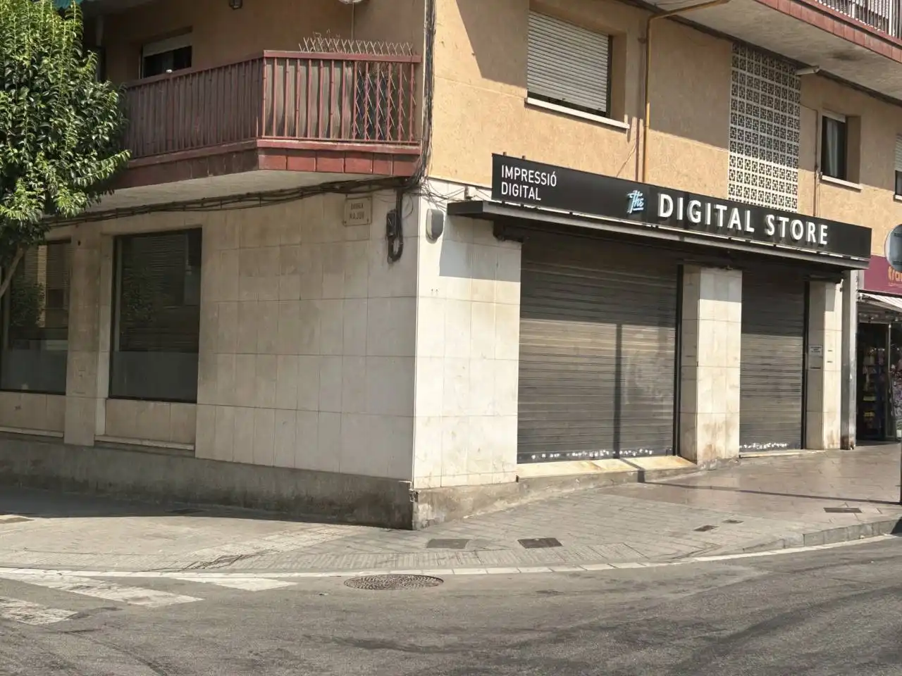 Local de alquiler en Sant Joan Despí