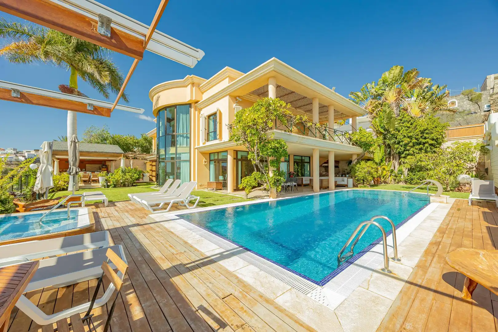 Piscina de Casa o chalet en venta en San Bartolomé de Tirajana con Aire acondicionado, Jardín privado y Terraza