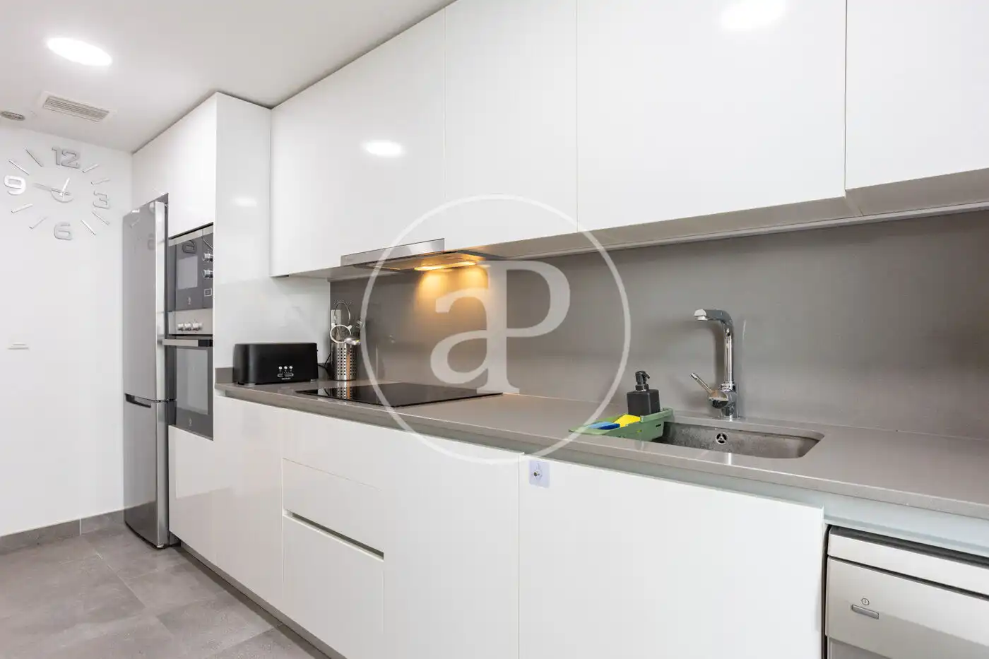Piso con terraza en venta en Carrer d'Aarón Vidal López, imagen 13