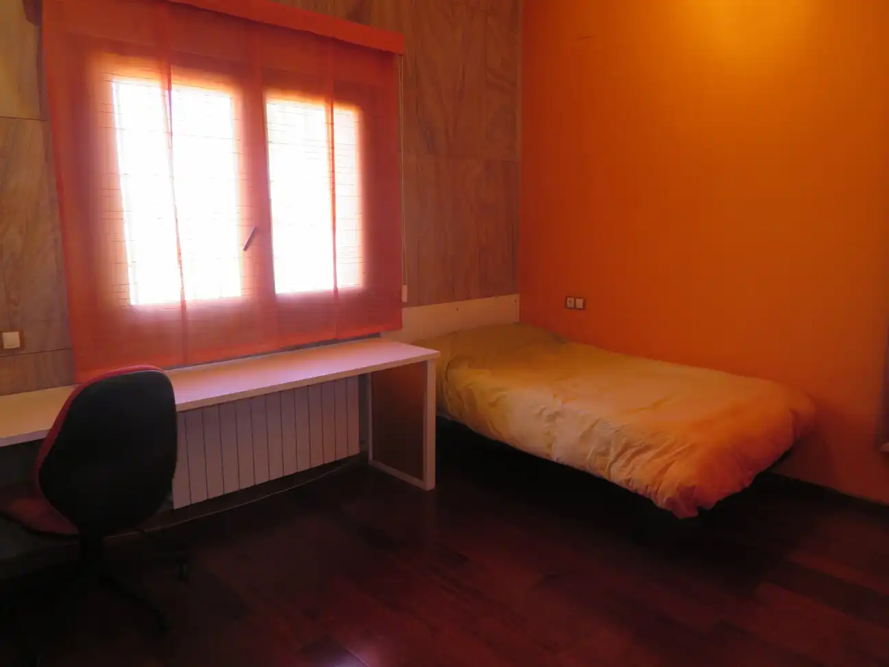 Habitación de Casa o chalet en venta en Els Poblets con Aire acondicionado, Calefacción y Jardín privado