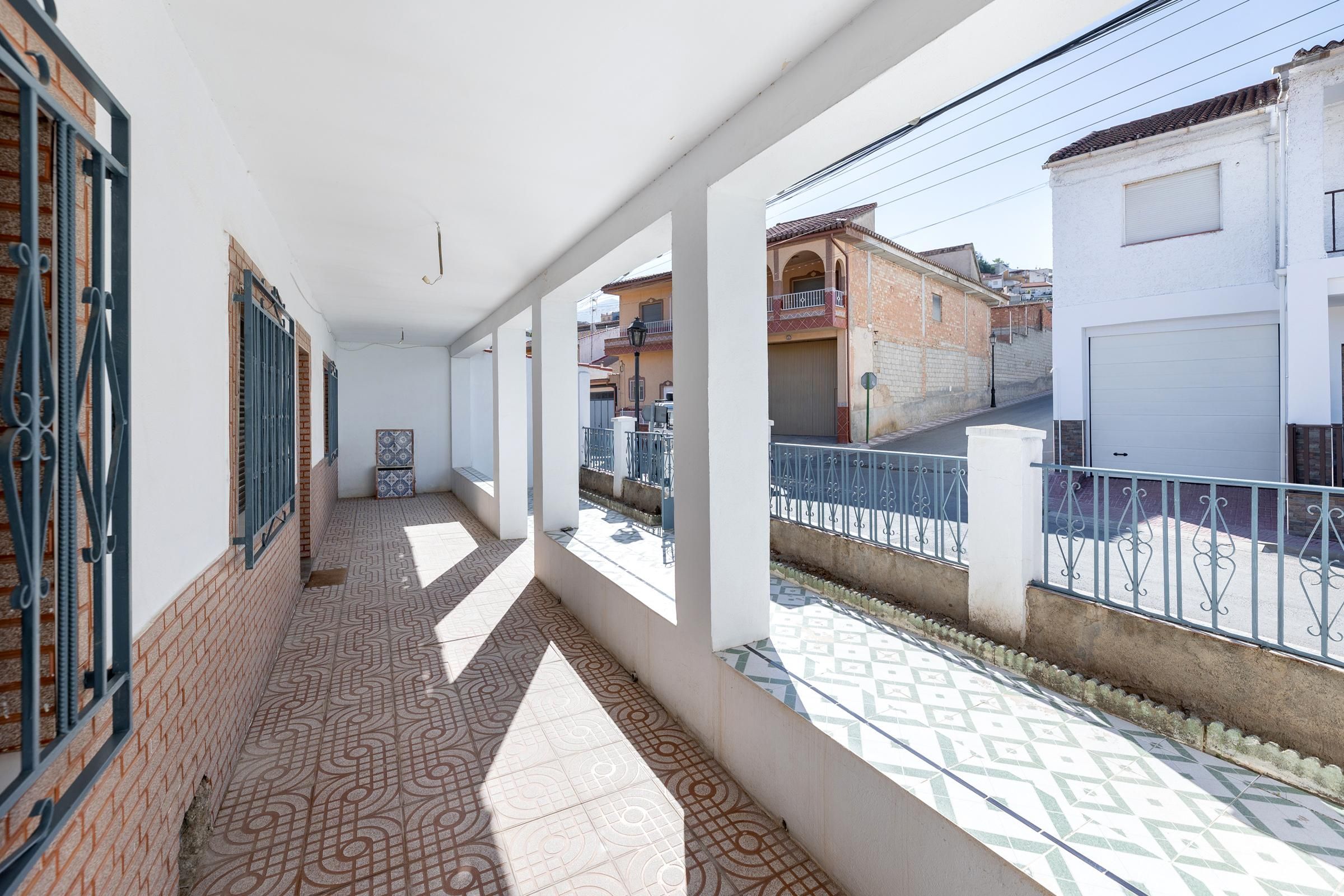 Casa o xalet en venda a Calle Cervantes, Deifontes