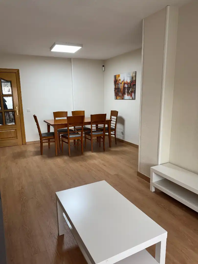 Wohnung zur Miete in Avenida Olímpica, El Soto - Azorín