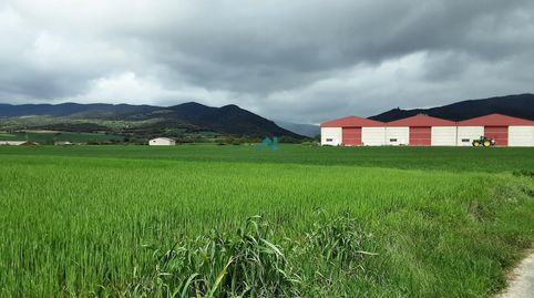 Se vende terreno industrial en La Puebla de Arganzón