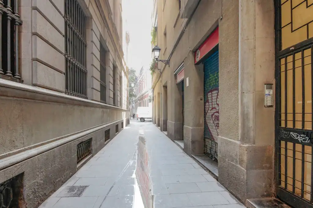 Vista exterior de Piso en venta en Barcelona