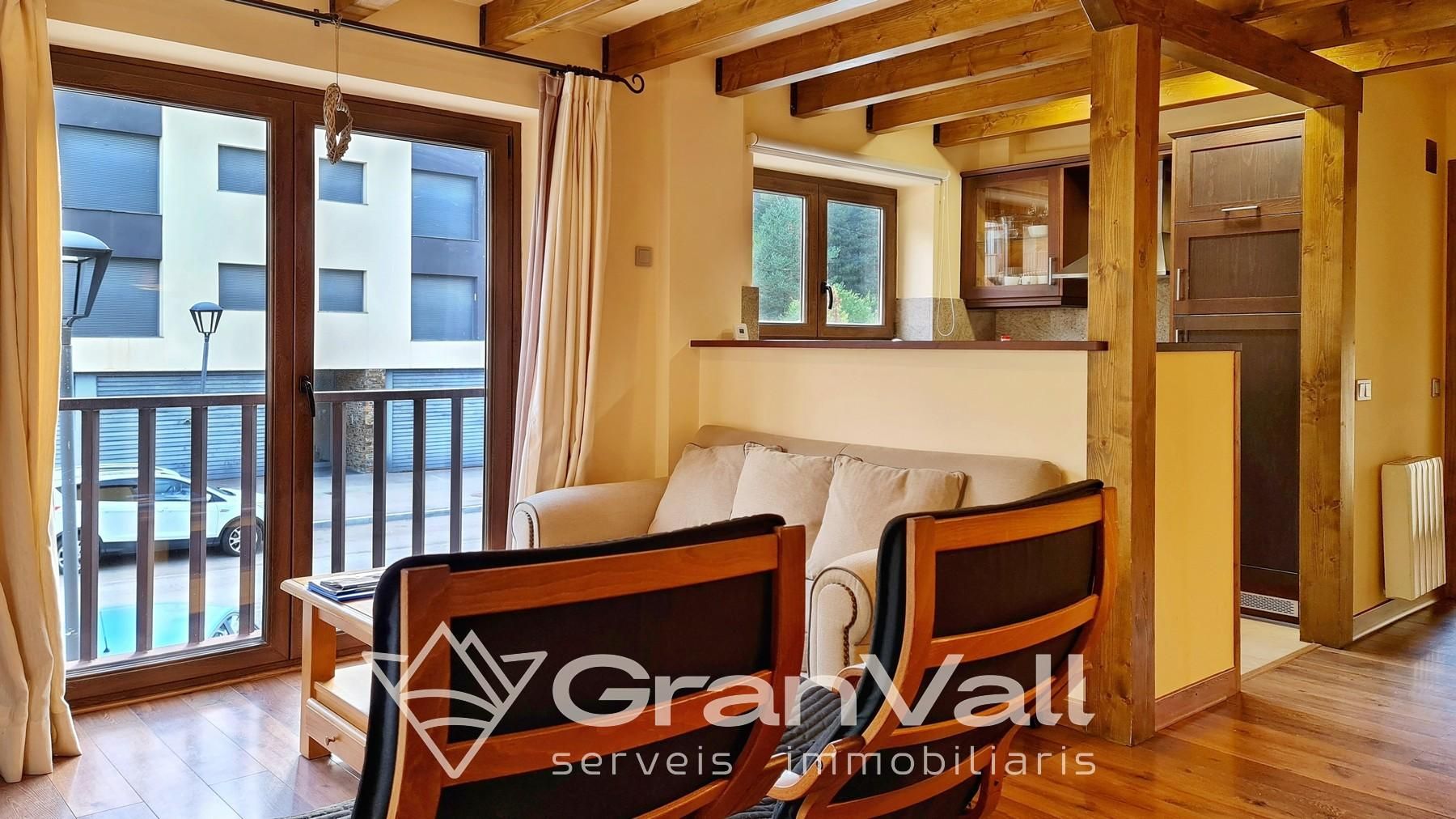 Balcony of Apartment for sale in Alp  with Heating, Storage room and Furnished
