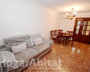 Sala d'estar de Pis en venda en Vila-real amb Aire condicionat, Calefacció i Traster