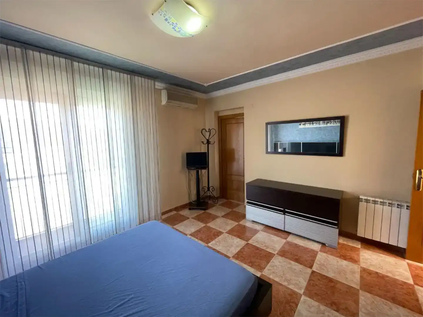 Habitación de Piso en venta en Castelló de Rugat con Aire acondicionado, Trastero y Amueblado