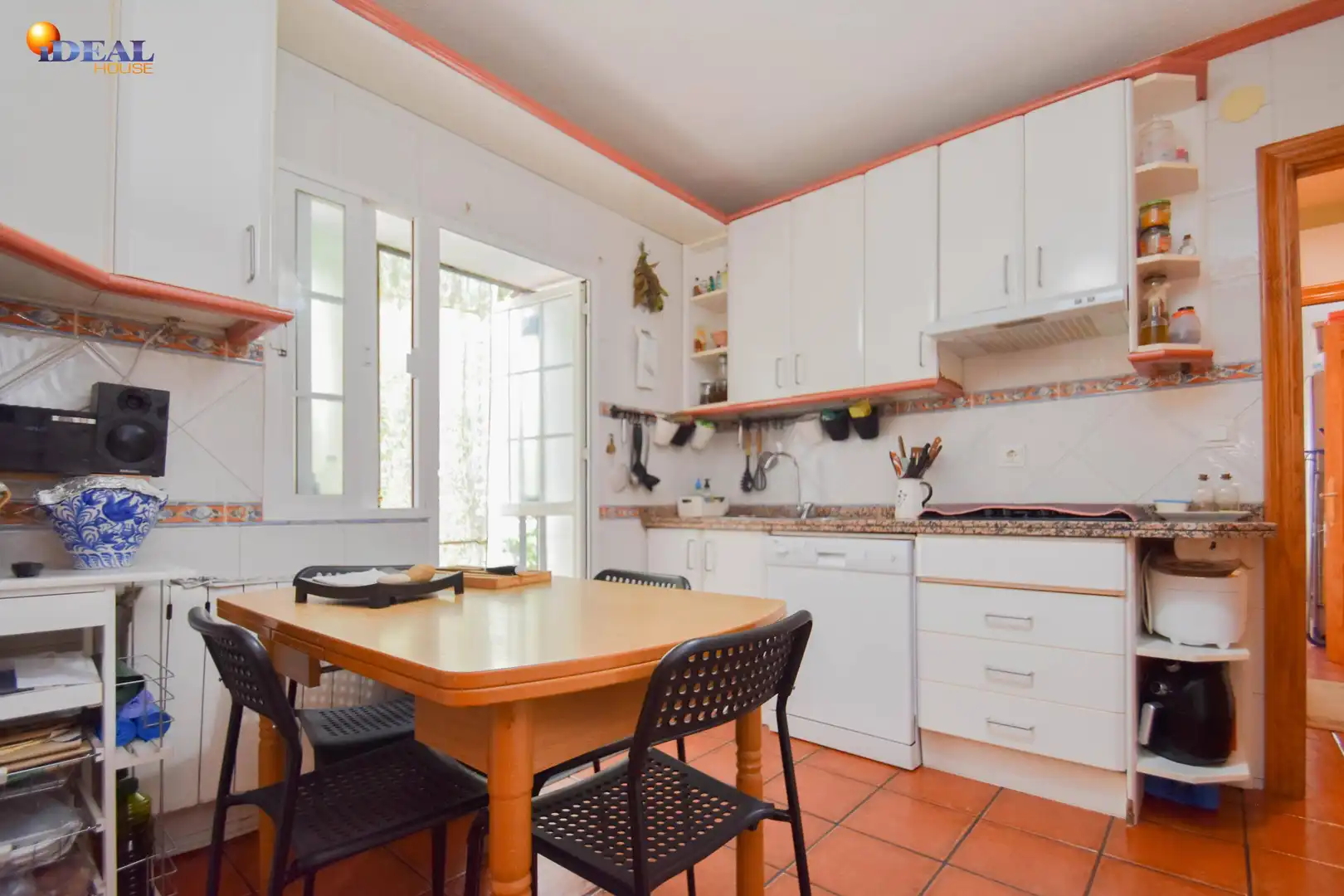 Detached house with pool for sale in Calle de Malacavi, imagen 17