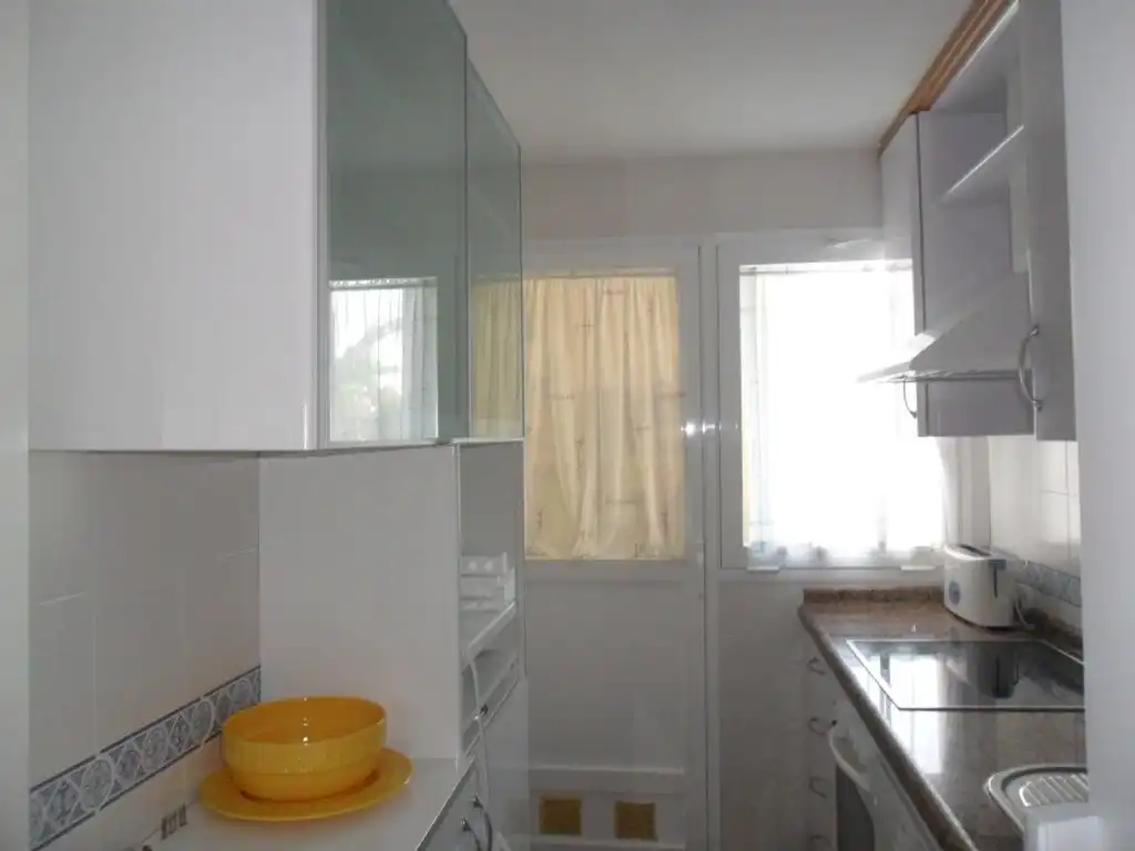 Flat with pool to rent in Costa Ballena Golf, imagen 19