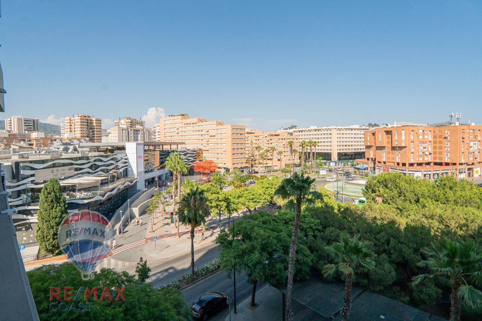 Vista exterior de Pis en venda en Málaga Capital amb Aire condicionat, Terrassa i Piscina comunitària