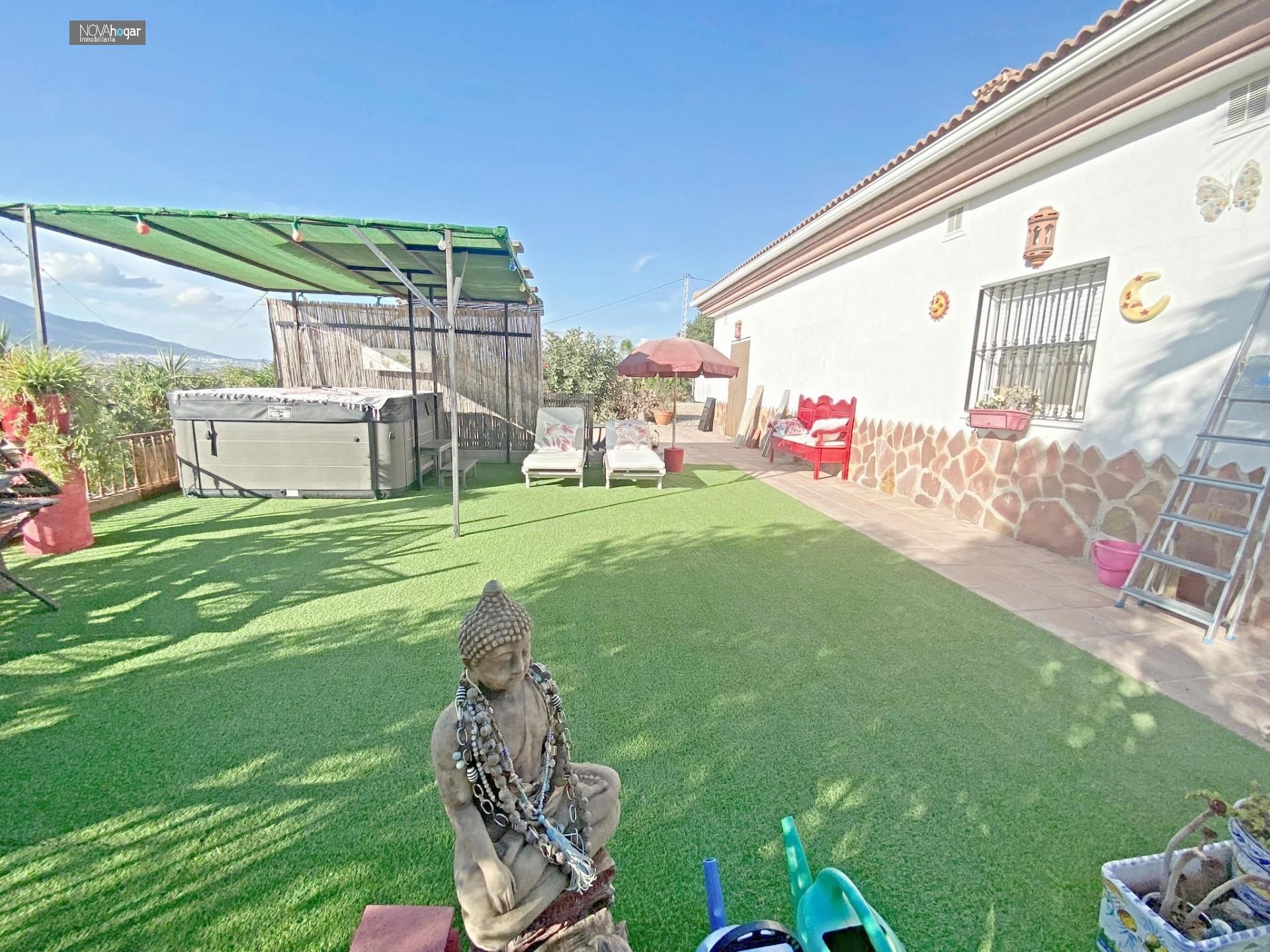 Garten von Country house zum verkauf in Cártama mit Whirlpool