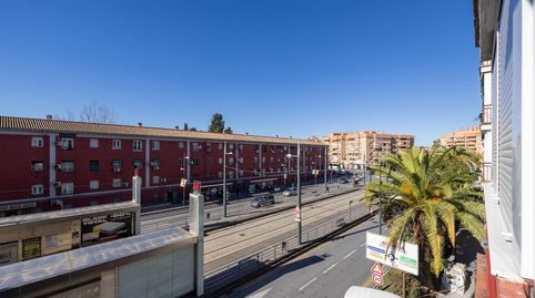 Foto 2 de Piso en venta en Avenida Cruz del Sur, Pajaritos, Granada Capital