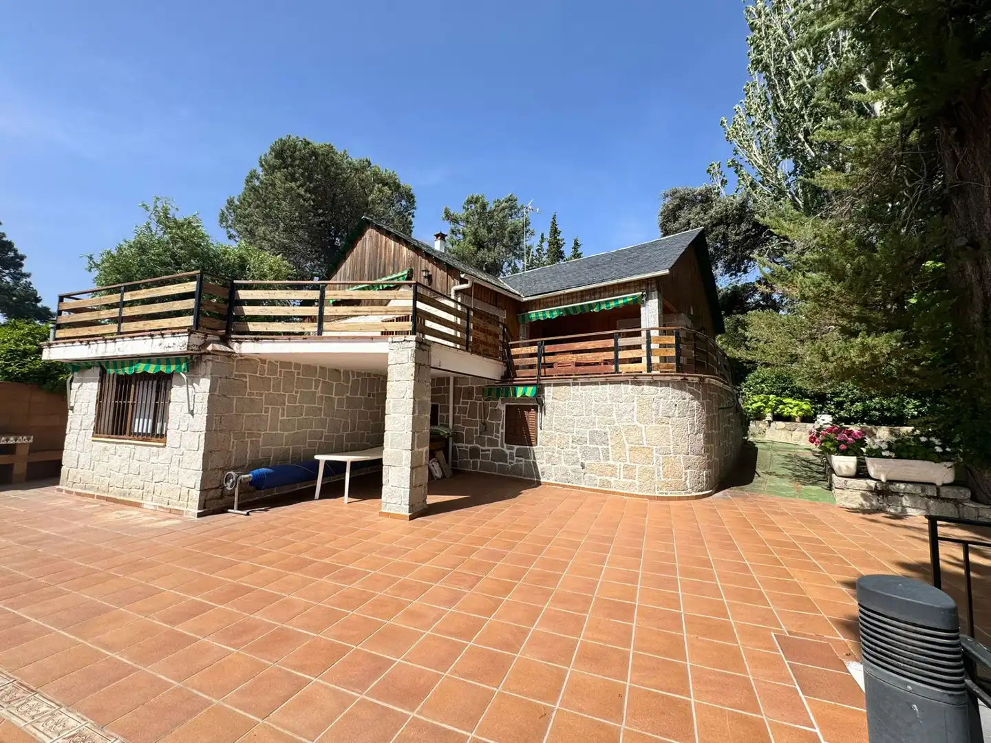 Jardín de Casa o chalet en venta en Robledo de Chavela con Calefacción, Jardín privado y Terraza