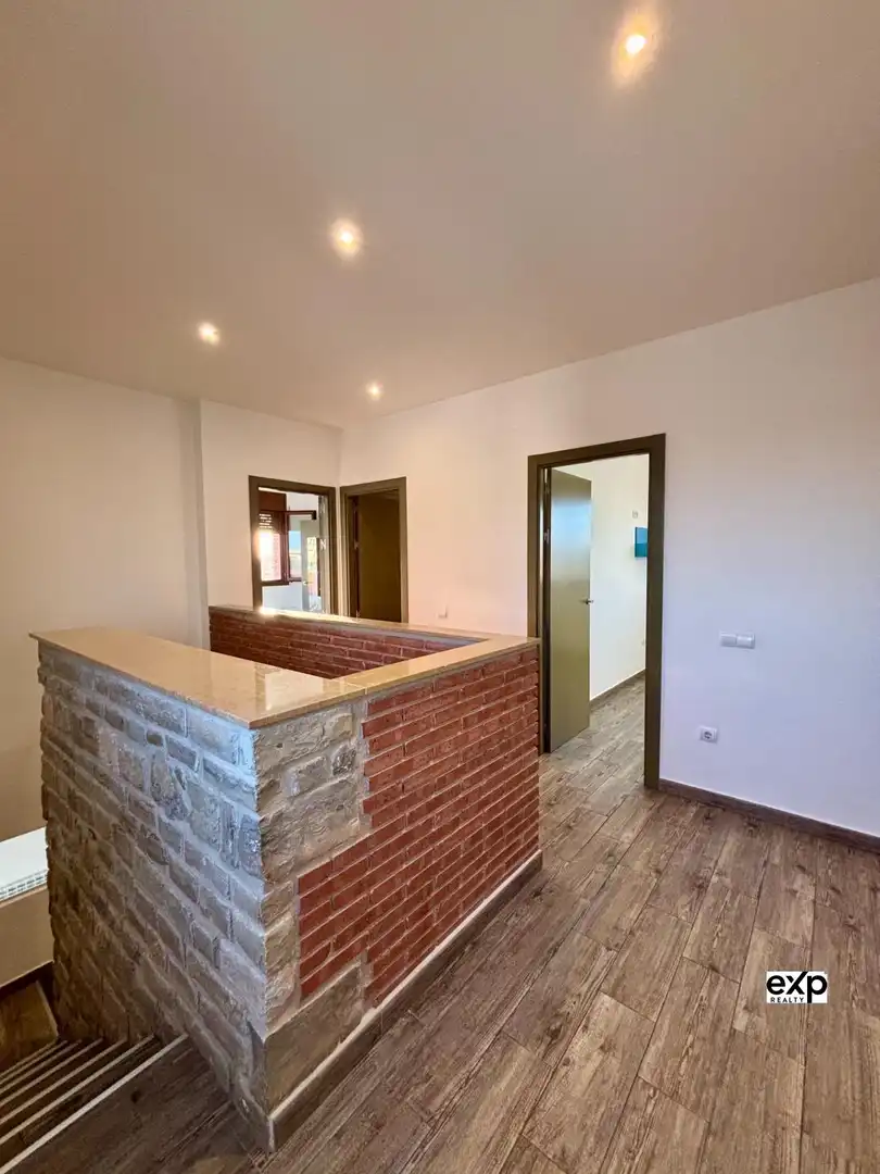 Casa o xalet en venda en Deltebre amb Calefacció, Terrassa i Balcó