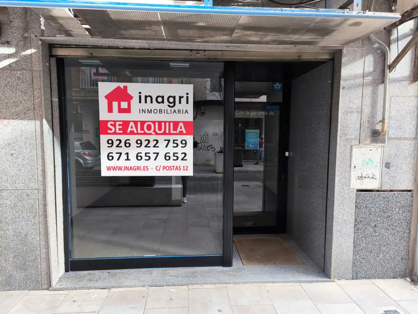 Local comercial de lloguer a Calatrava