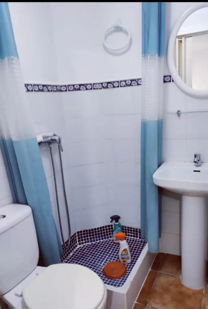 Bany de Apartament de lloguer en Dénia amb Moblat i Balcó