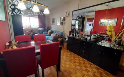 Living room of Flat for sale in  Barcelona Capital  with Parquet flooring and Furnished