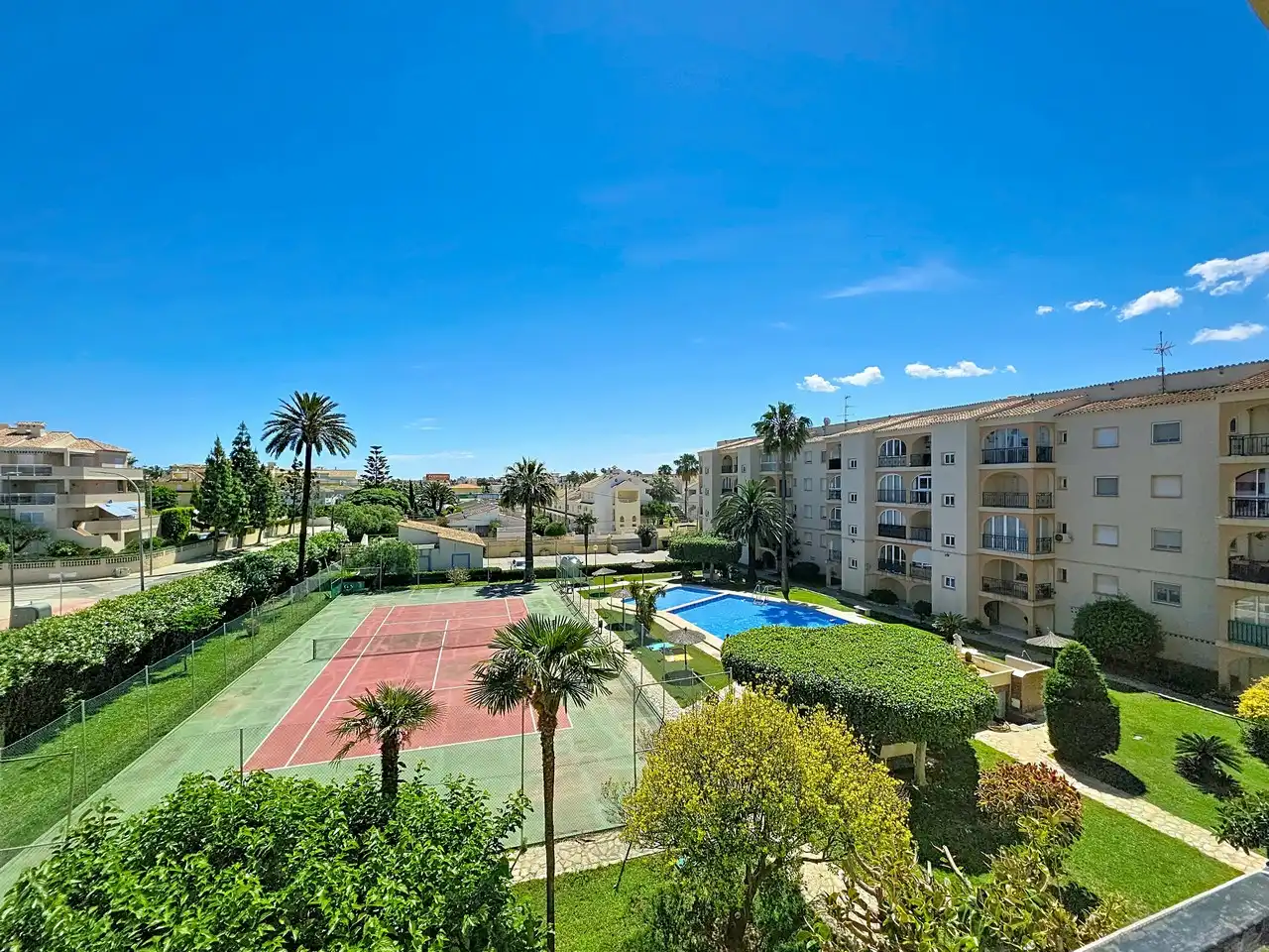 Exterior view of Apartments for sale in Dénia  with Furnished, Oven and Washing machine