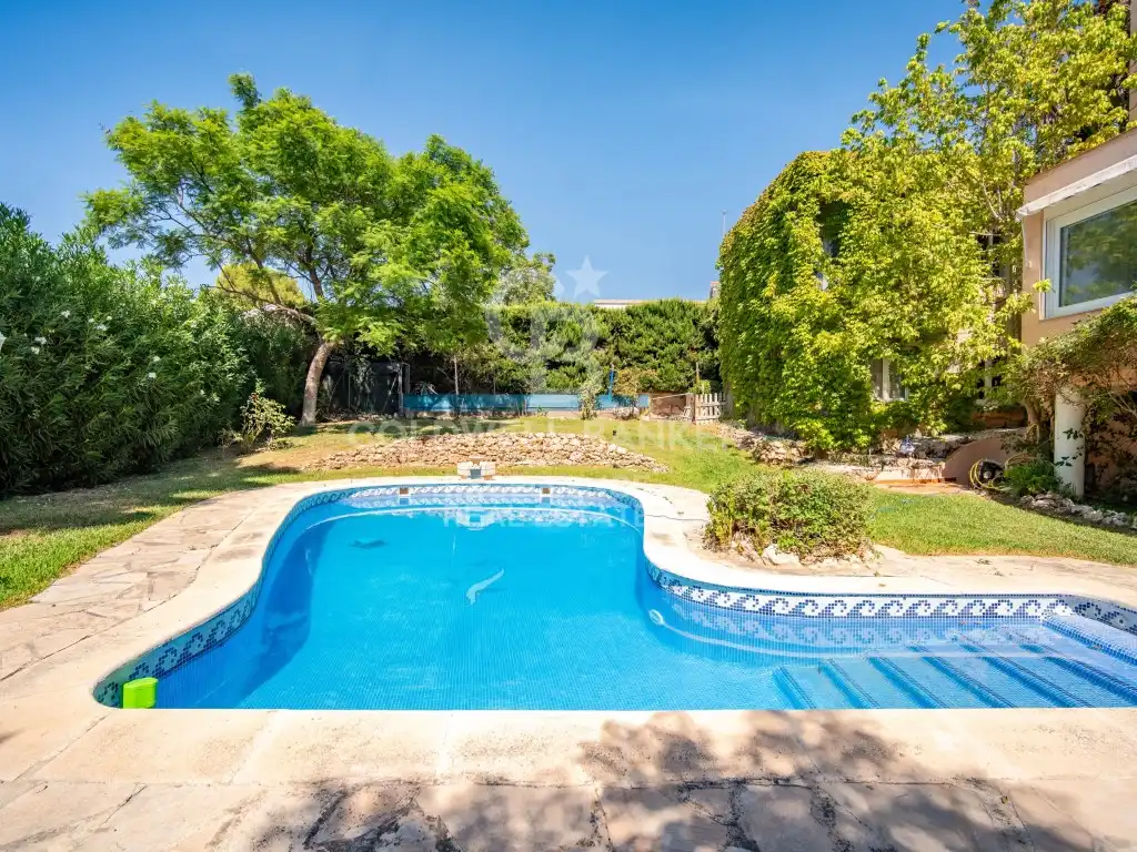 Casa o xalet en venda a Urbanizacion Parque Monte Alcedo, Riba-roja de Túria