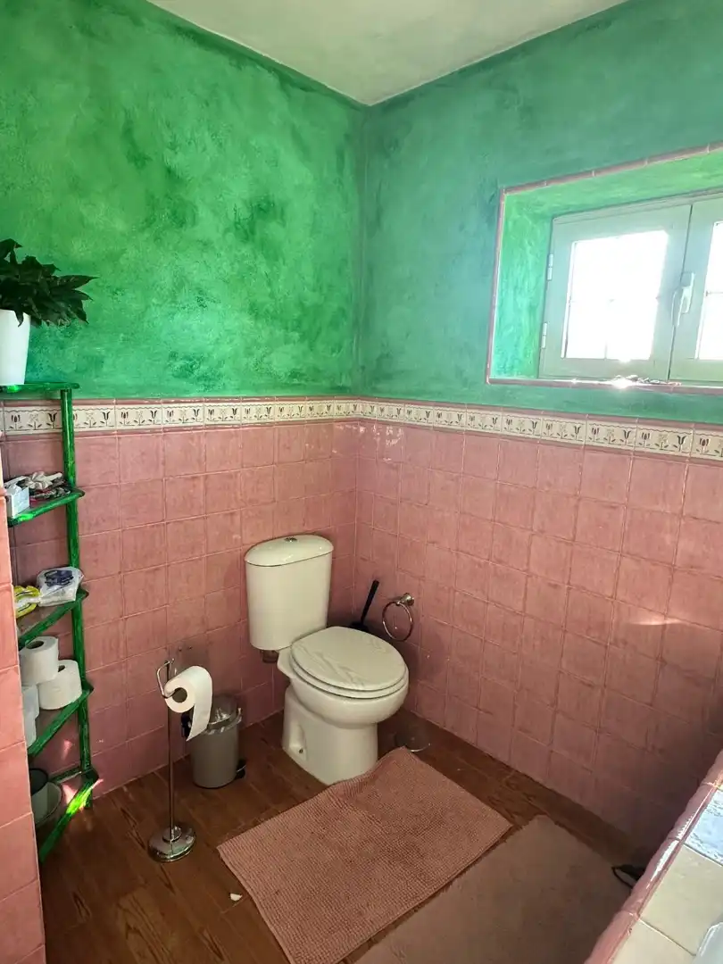 Baño de Casa o chalet en venta en El Rosario con Calefacción, Jardín privado y Parquet