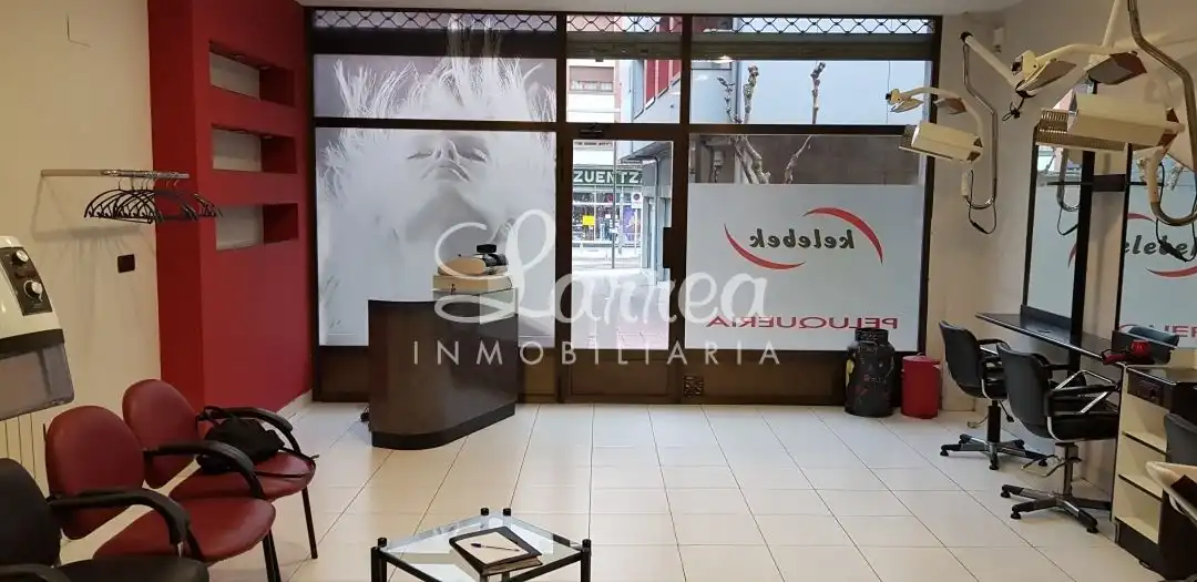 Local comercial de lloguer a Amorebieta-Etxano