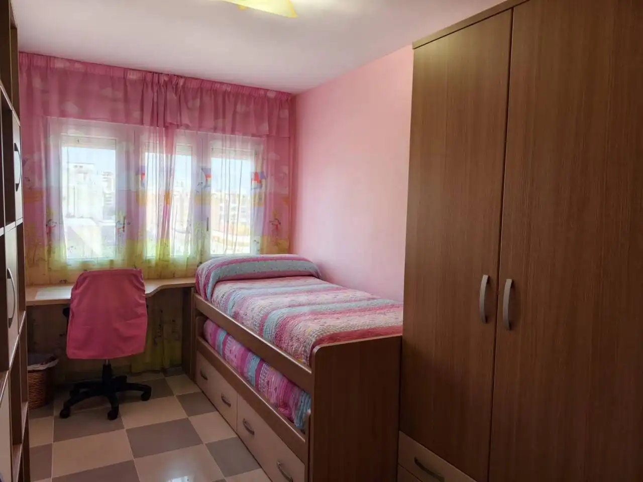 Habitación de Apartamento de alquiler en Centro