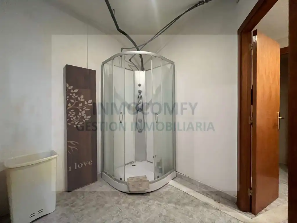 Badezimmer von Wohnung zum Verkauf in Palafrugell