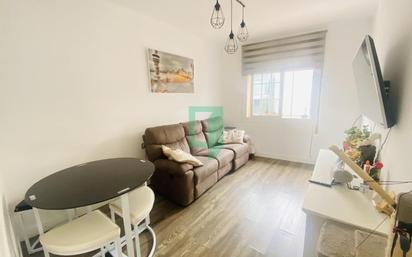 Living room of Flat for sale in Badalona