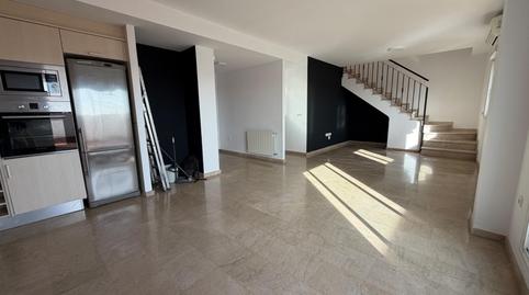 Photo 4 of Duplex to rent in Núcleo Urbano, La Pobla de Vallbona