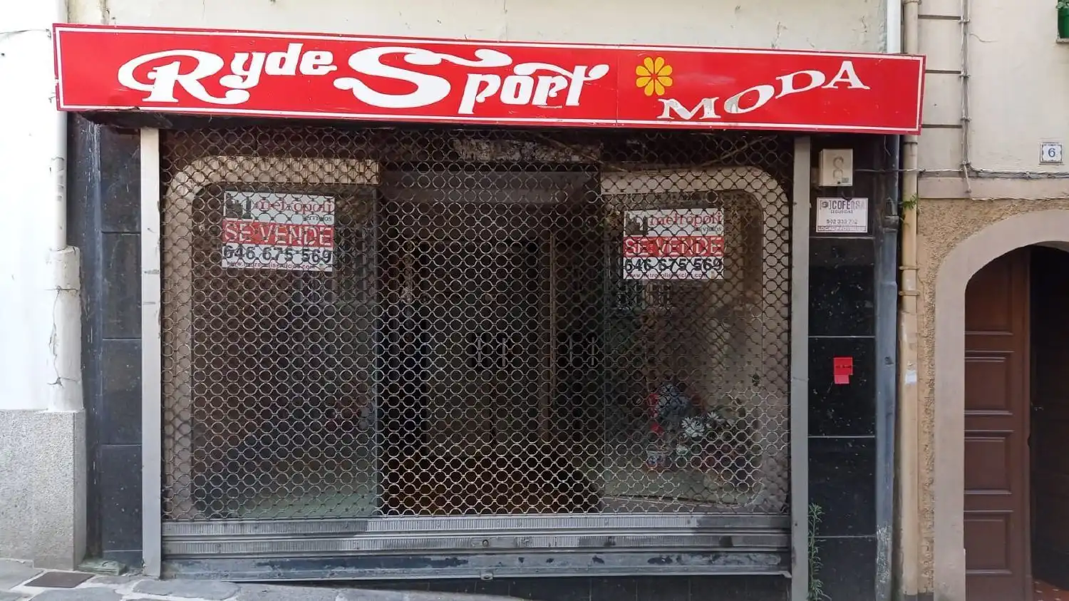 Buildings for sale in Pontedeume