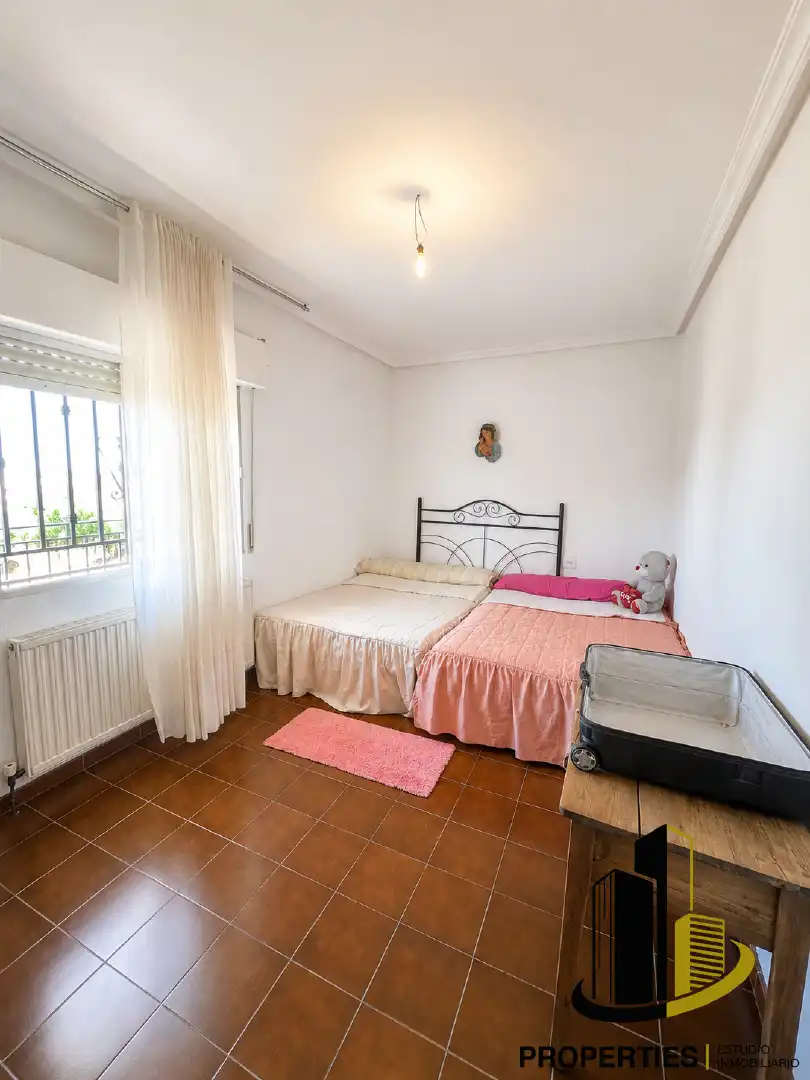 Dormitori de Casa o xalet en venda en Cristóbal