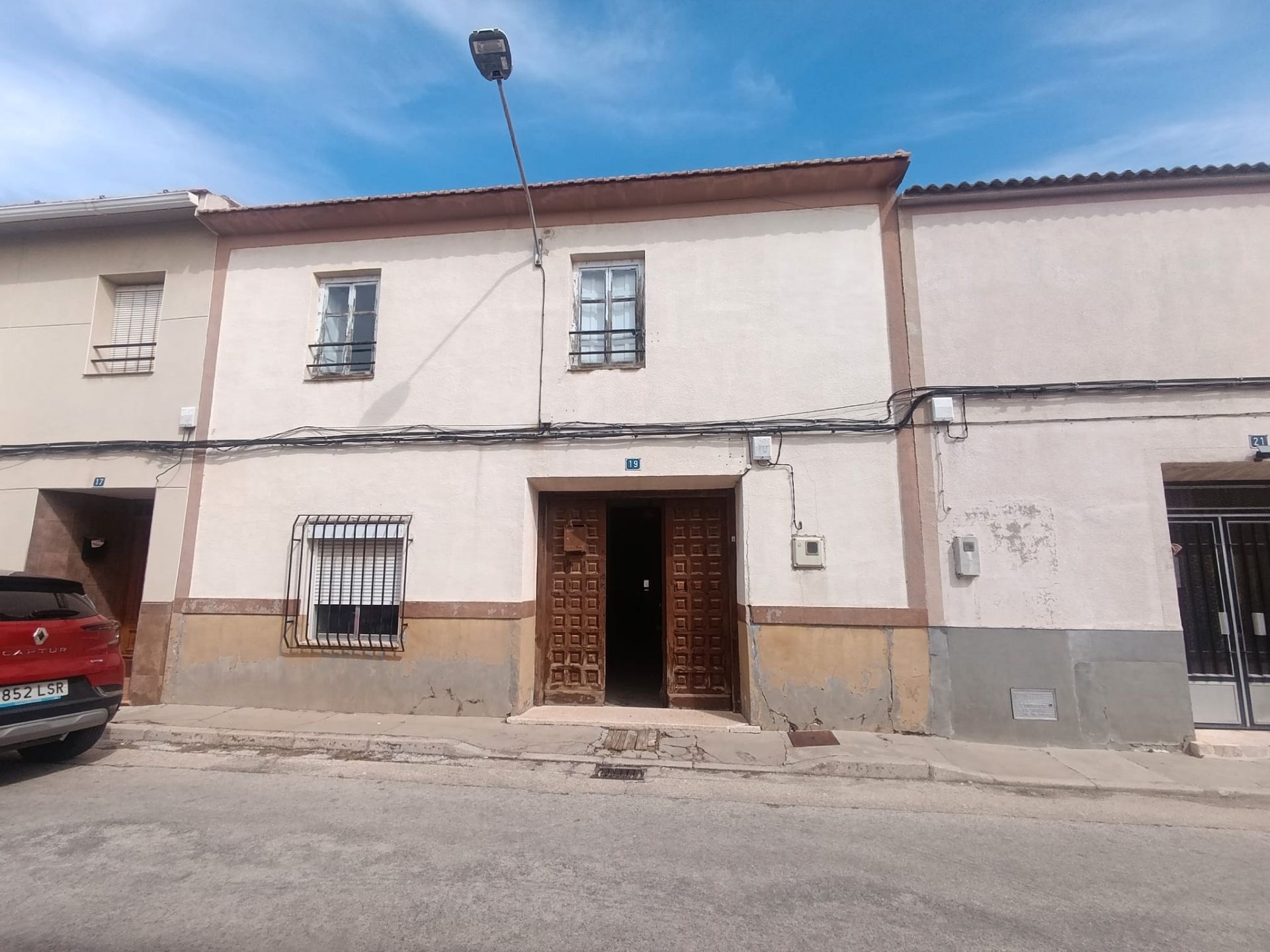Vista exterior de Casa o xalet en venda en Pedro Muñoz amb Calefacció i Balcó