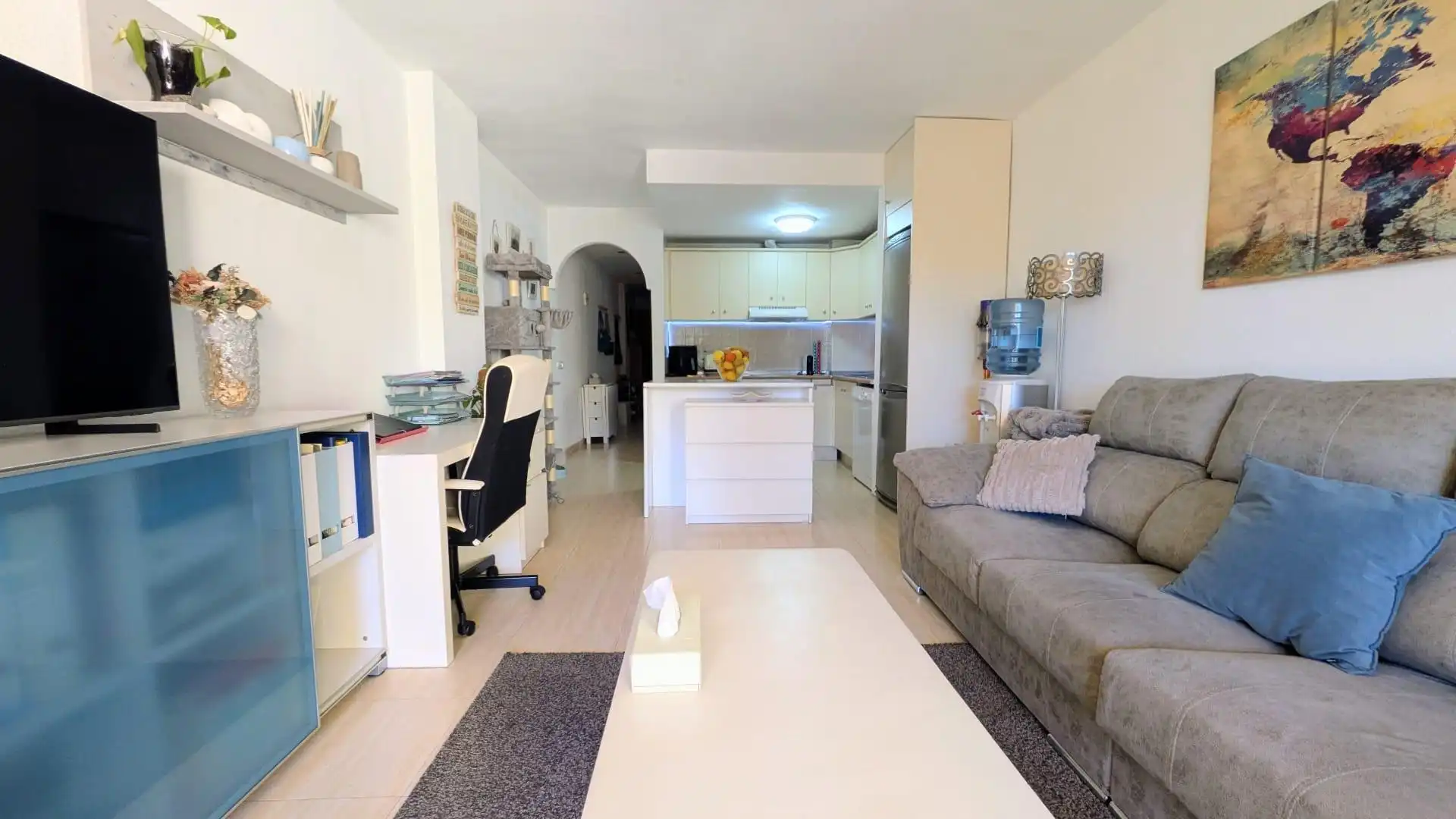 Living room of Flat for sale in Fuengirola  with Air Conditioner, Heating and Terrace