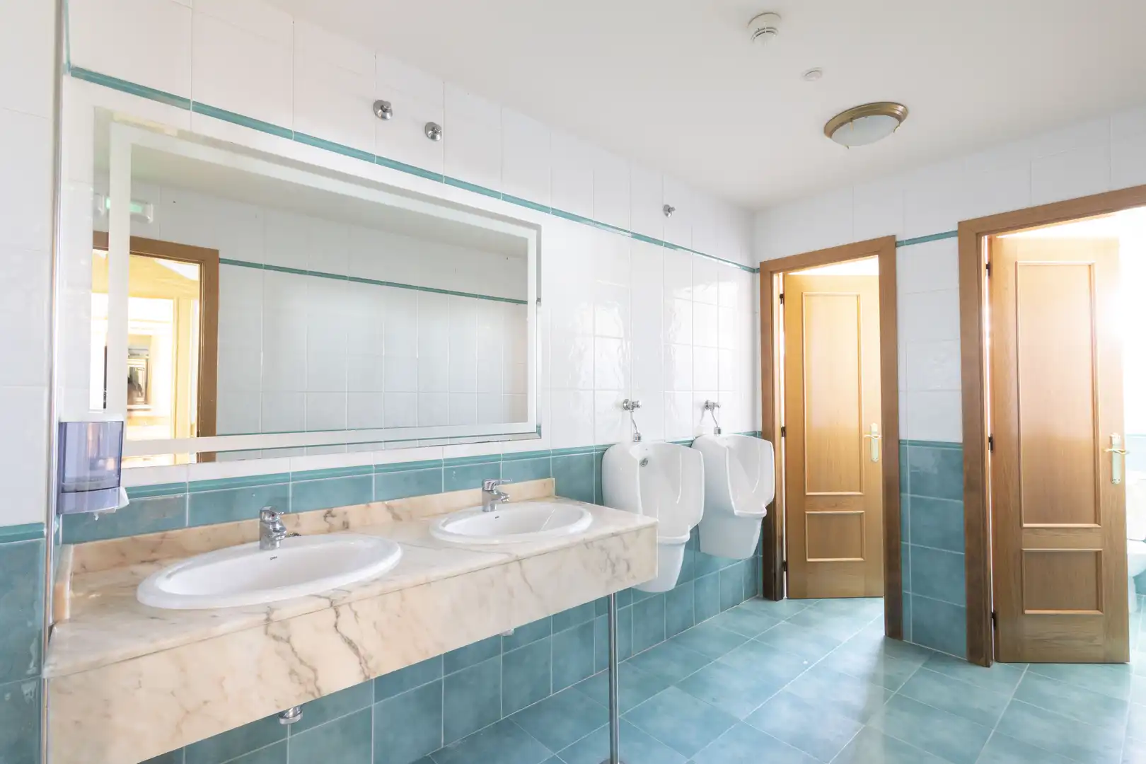 Baño de Edificio en venta en Cavia