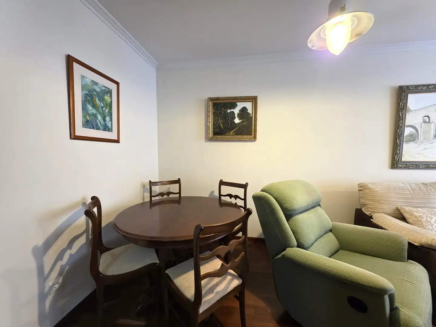 Esszimmer von Wohnung zur Miete in Sur