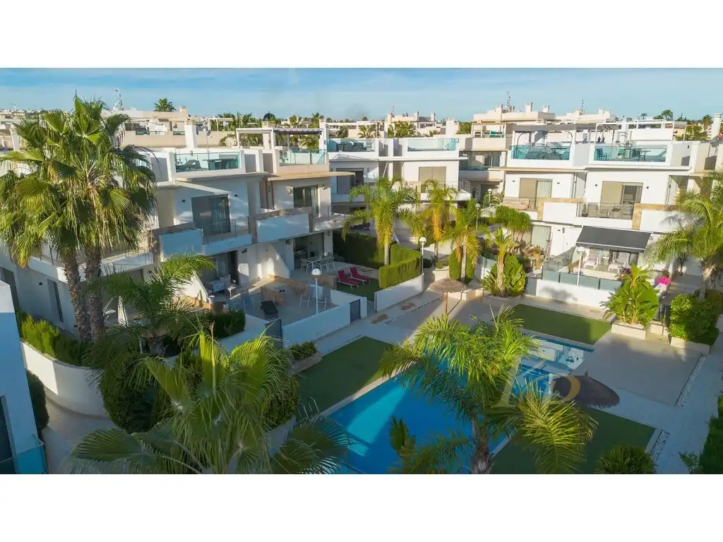 Duplex con piscina in vendita a Avenida Almeria De, imagen 7