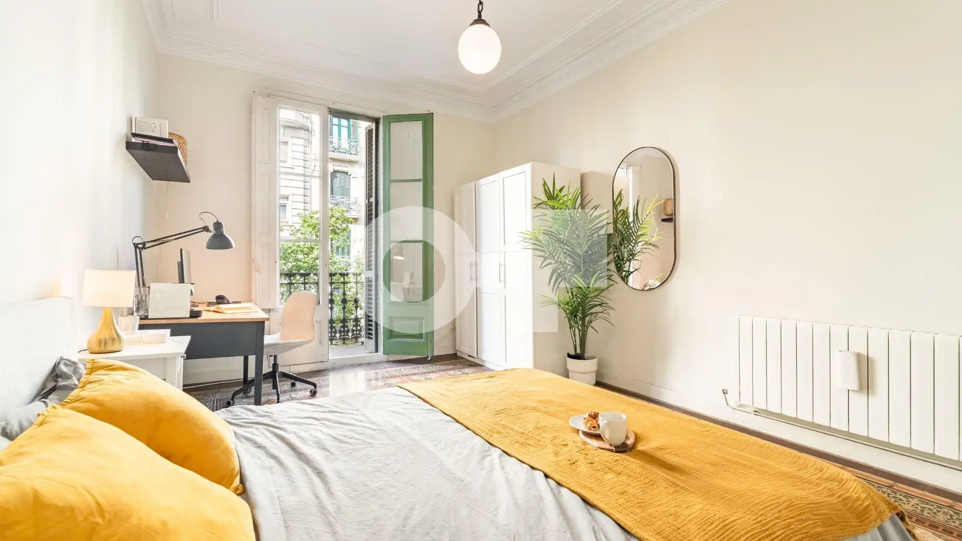 Piso con terraza en venta en Carrer Carrer Villarroel, imagen 7