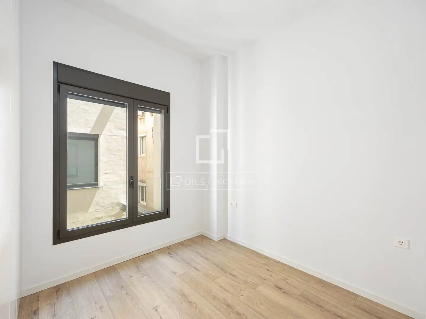 Habitación de Piso en venta en Barcelona con Aire acondicionado, Calefacción y Terraza