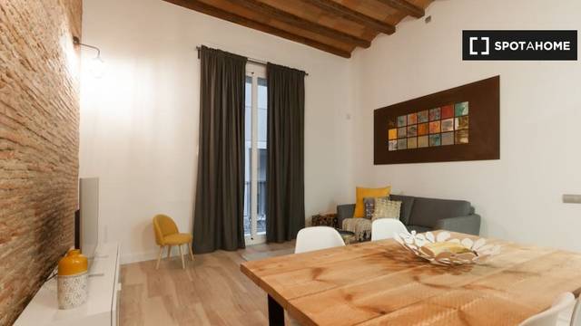 Piso en Alquiler en Barri Gòtic