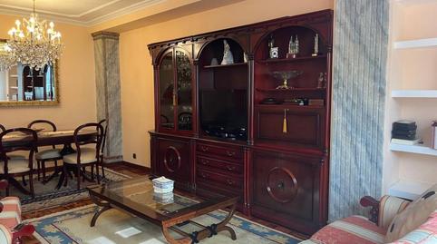 Foto 3 de Pis en venda a Pasaje Isaac Albéniz, Gamonal - San Bruno - G9, Burgos Capital