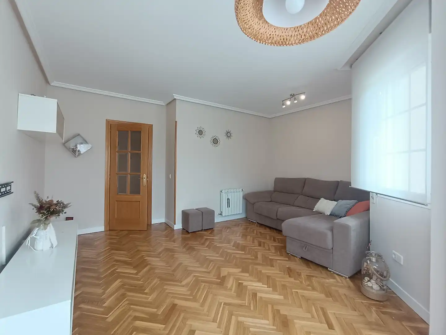 Sala d'estar de Pis de lloguer en Villanueva del Pardillo amb Aire condicionat, Calefacció i Parquet