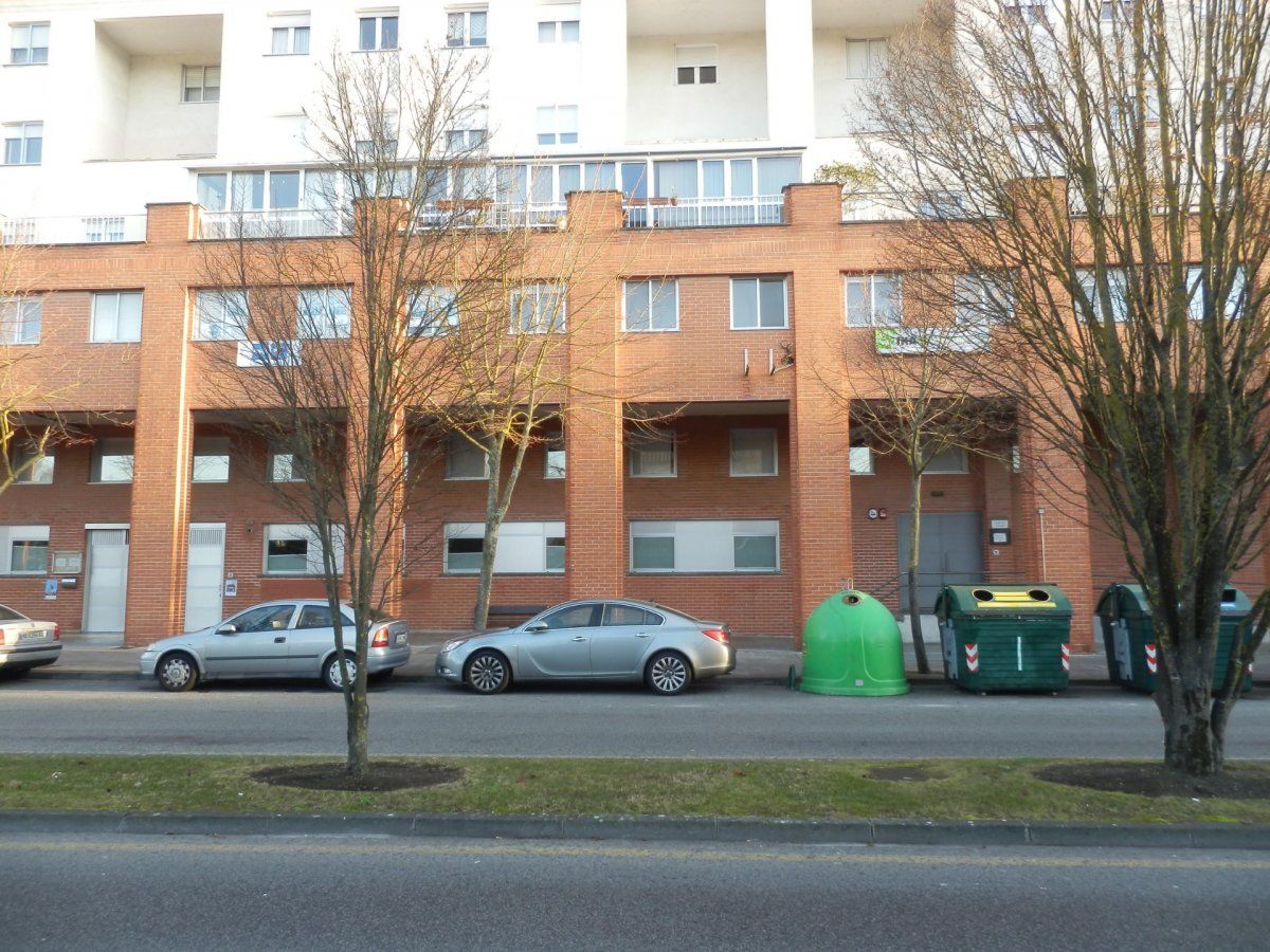 Exterior view of Office for sale in Zizur Mayor / Zizur Nagusia