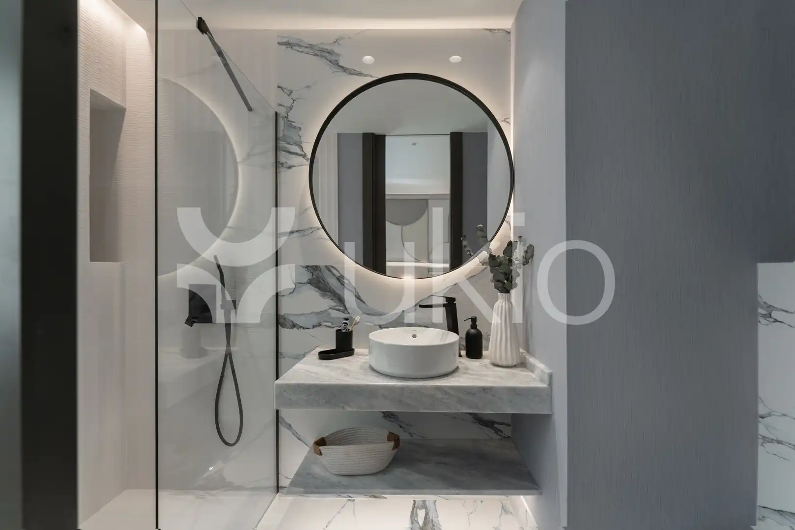 Bathroom of Apartments for rent in Madrid  with Air Conditioner, Heating and Terrace