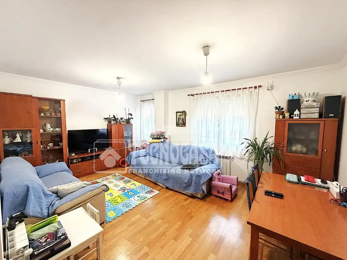 Living room of Flat for sale in Arcas del Villar