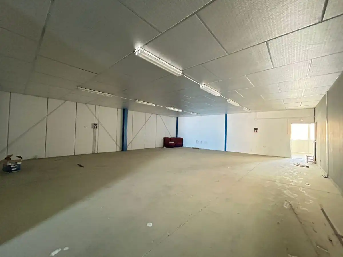Nave industrielle à vendre à Loja, imagen 3