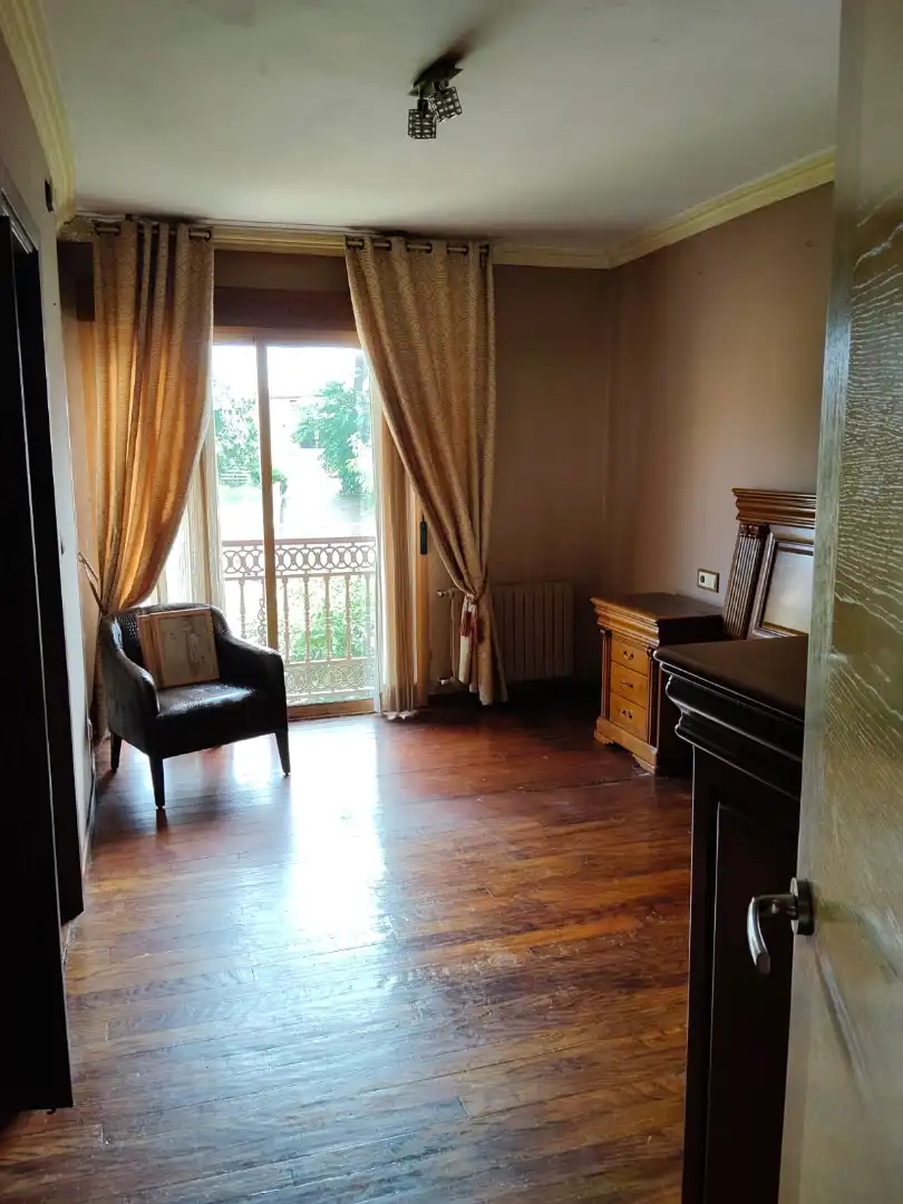 Habitación de Casa o chalet en venta en Poio con Calefacción, Jardín privado y Terraza
