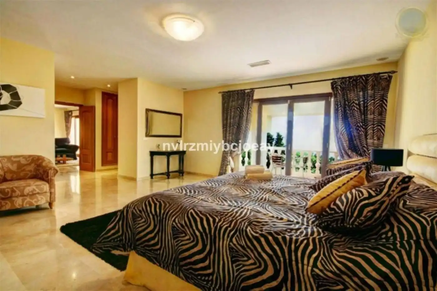 Casa o xalet en venda a Miraflores, La Capellanía - El Higuerón