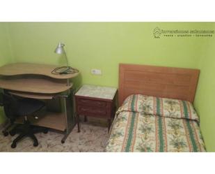 Bedroom of Flat to rent in Salamanca Capital  with Heating, Furnished and Balcony